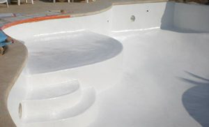 Rénovation piscine polyester